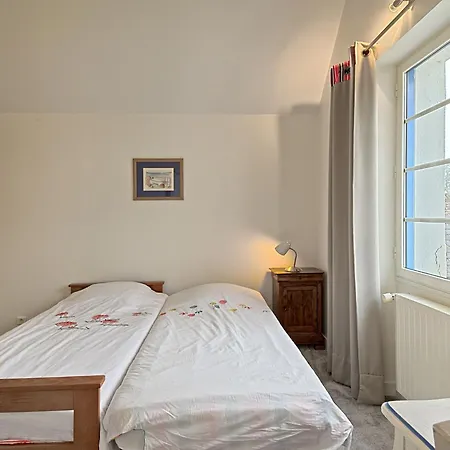 Charme De La Pointe De Penchateau By Interhome Holiday home